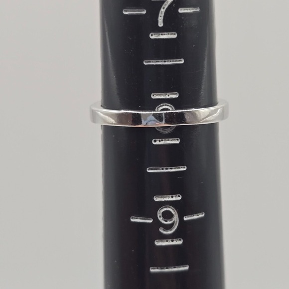 Diamond Shaped Gold and Silver‎ Tone Ring Size 8 Jewelry - Picture 6 of 7